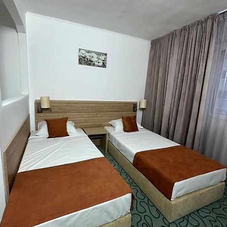 Apartament Garsoniere Aby Turnu Măgurele Zewnętrze zdjęcie